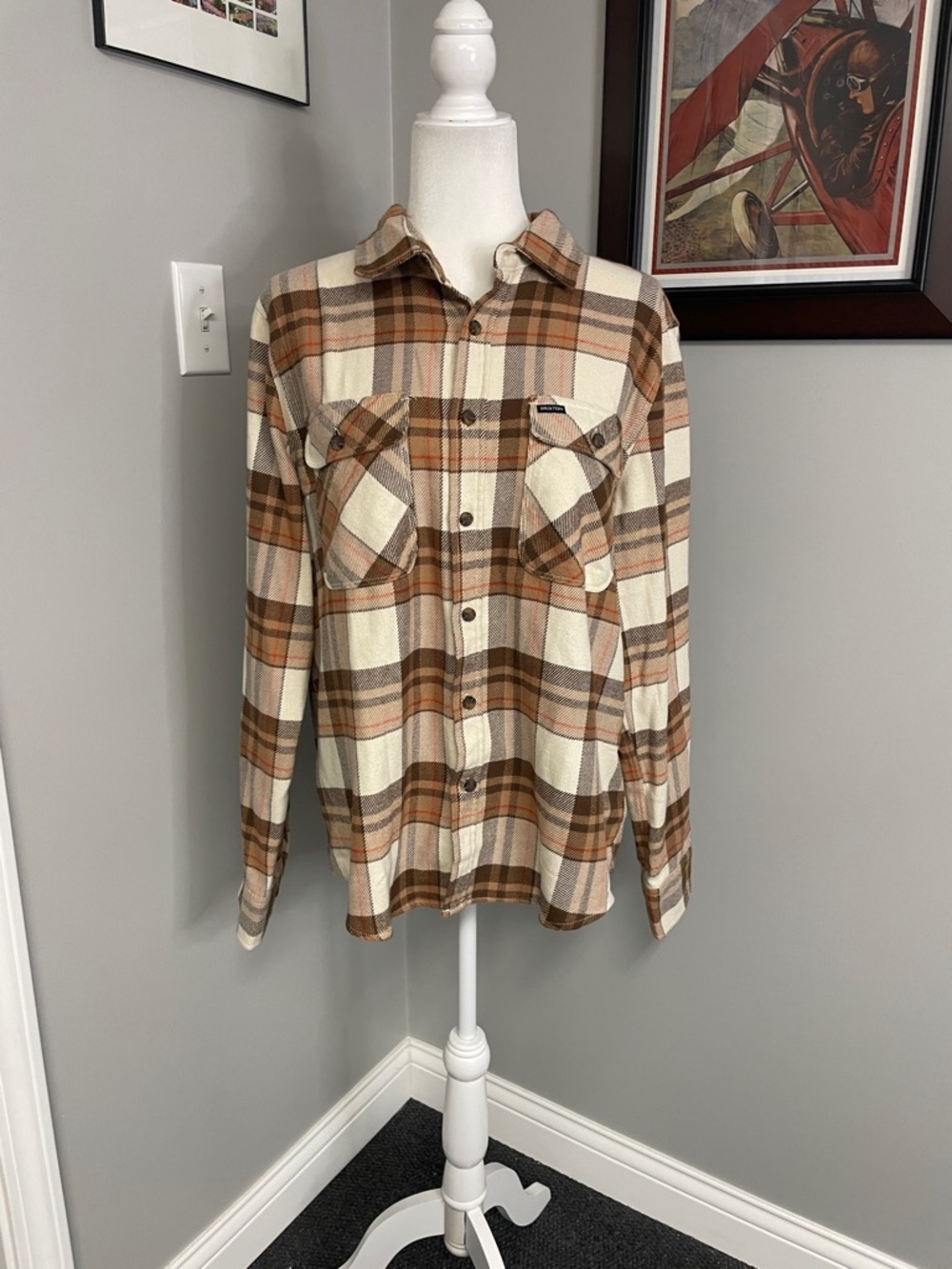 Brixton Bowery mens flannel button down shirt tan brown size Medium cotton